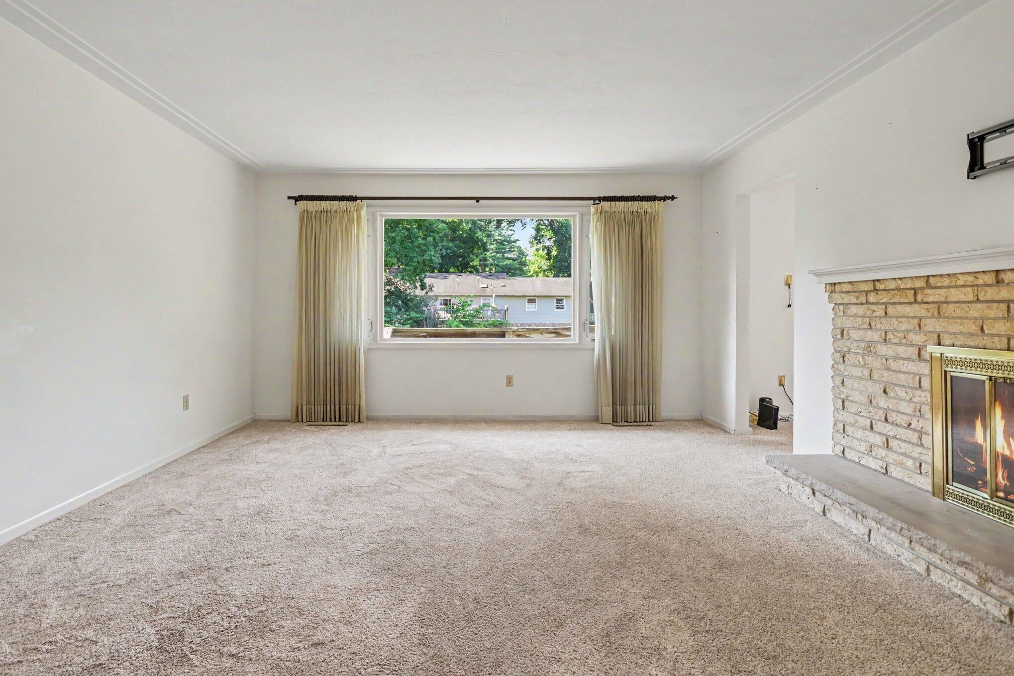 6480 Ormada Drive