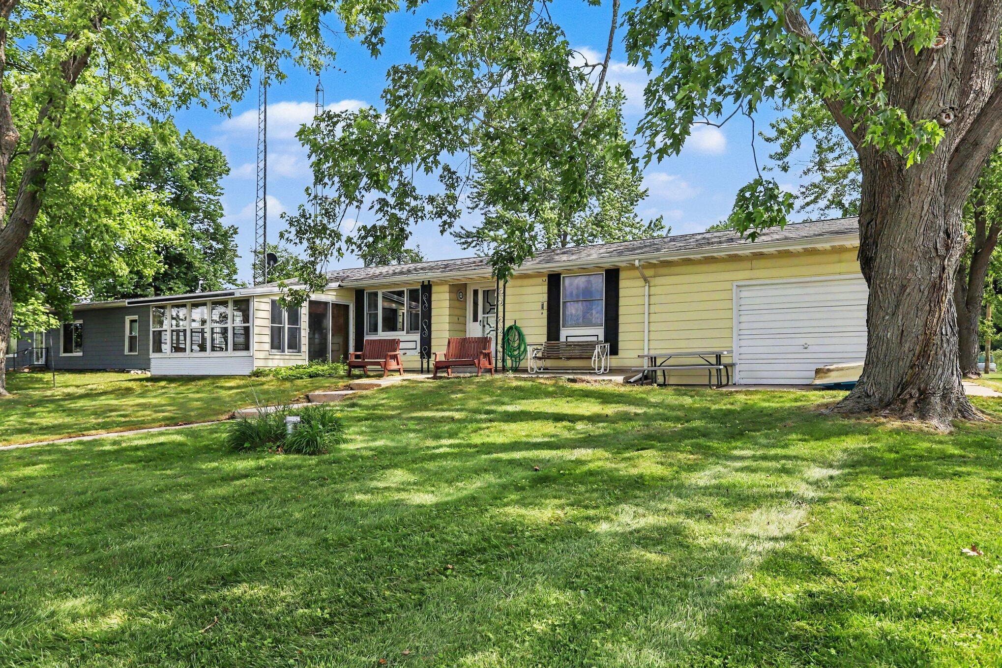 534 Fallen Oaks Drive