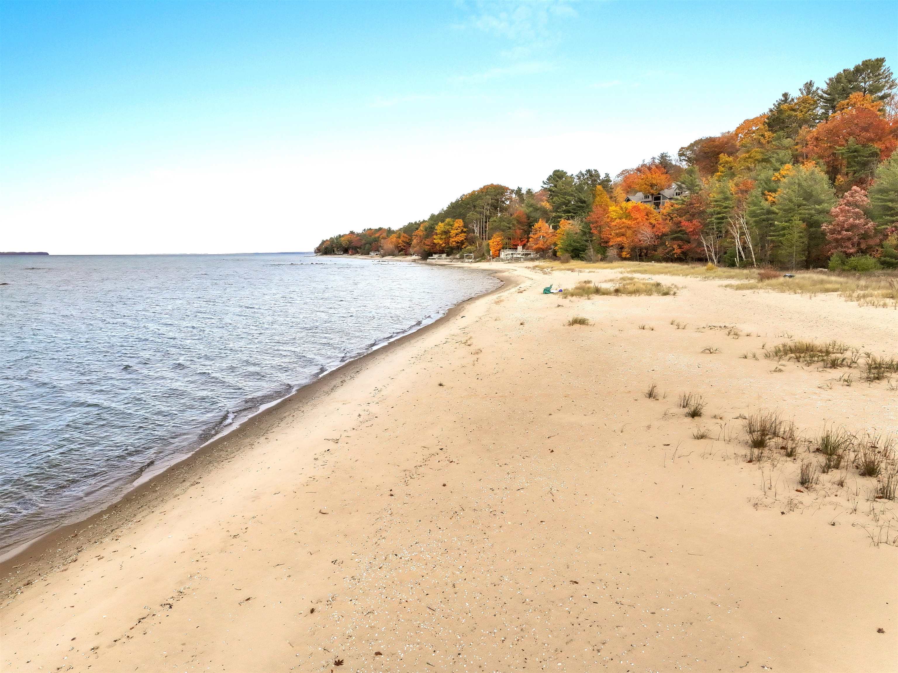 7745 Clearwater Drive