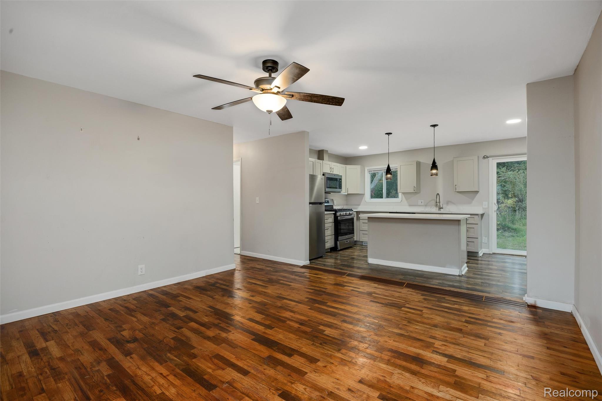 619 Skydale Drive