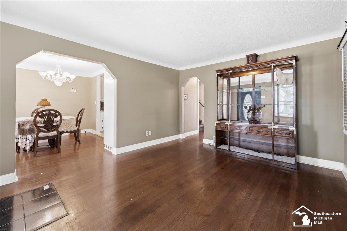 1514 Leblanc Street