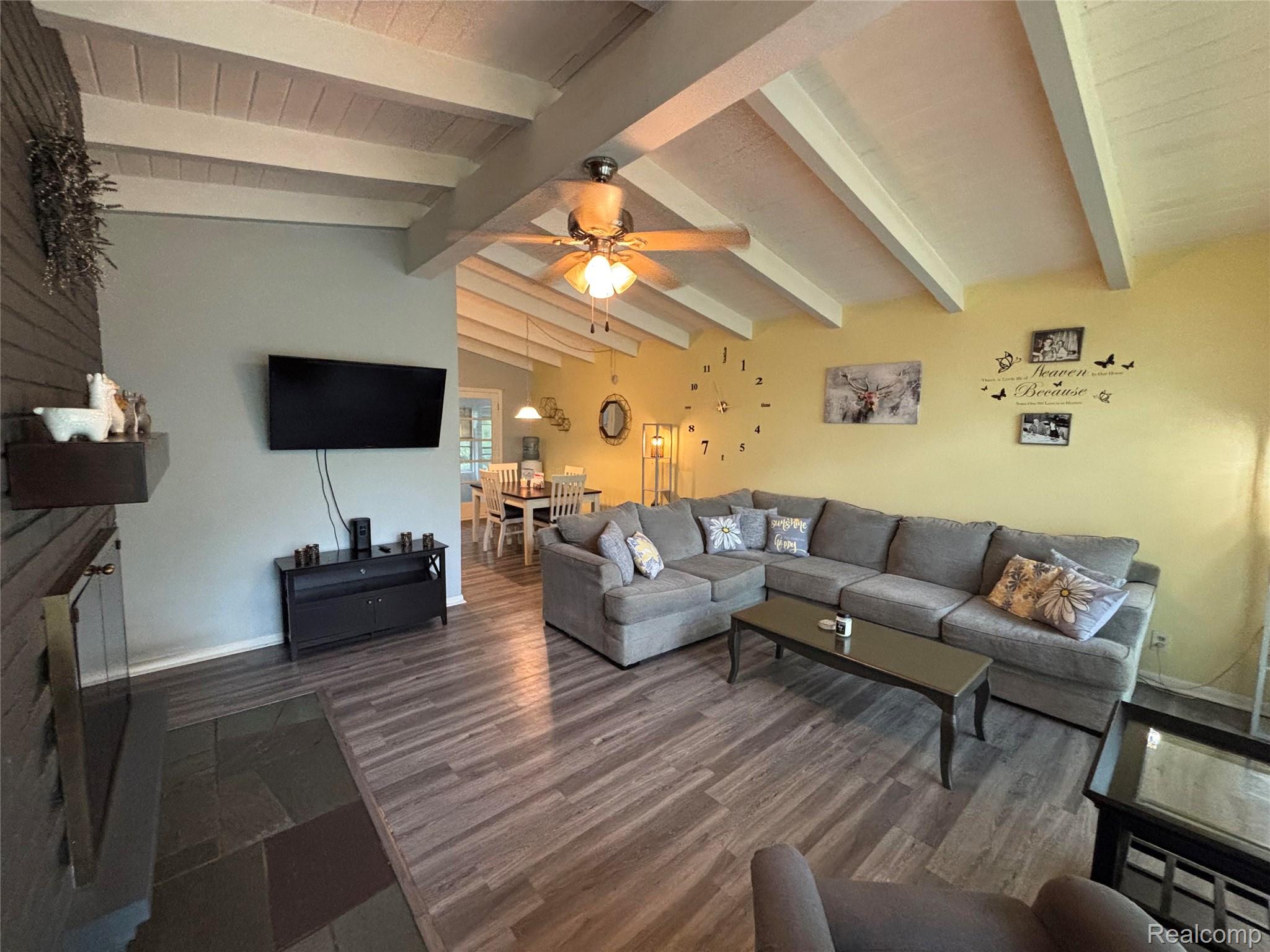 1359 Westwood Drive