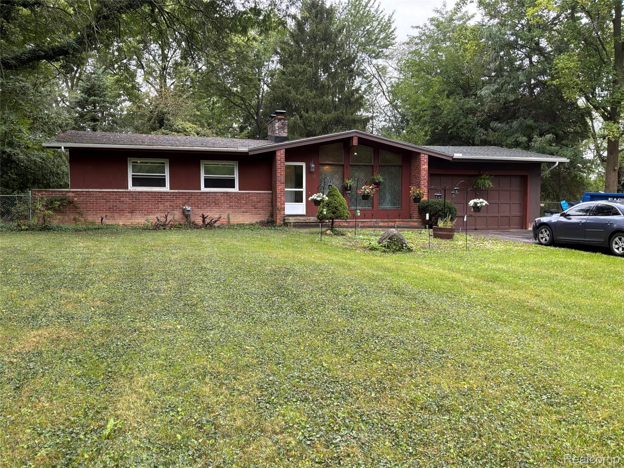 1359 Westwood Drive