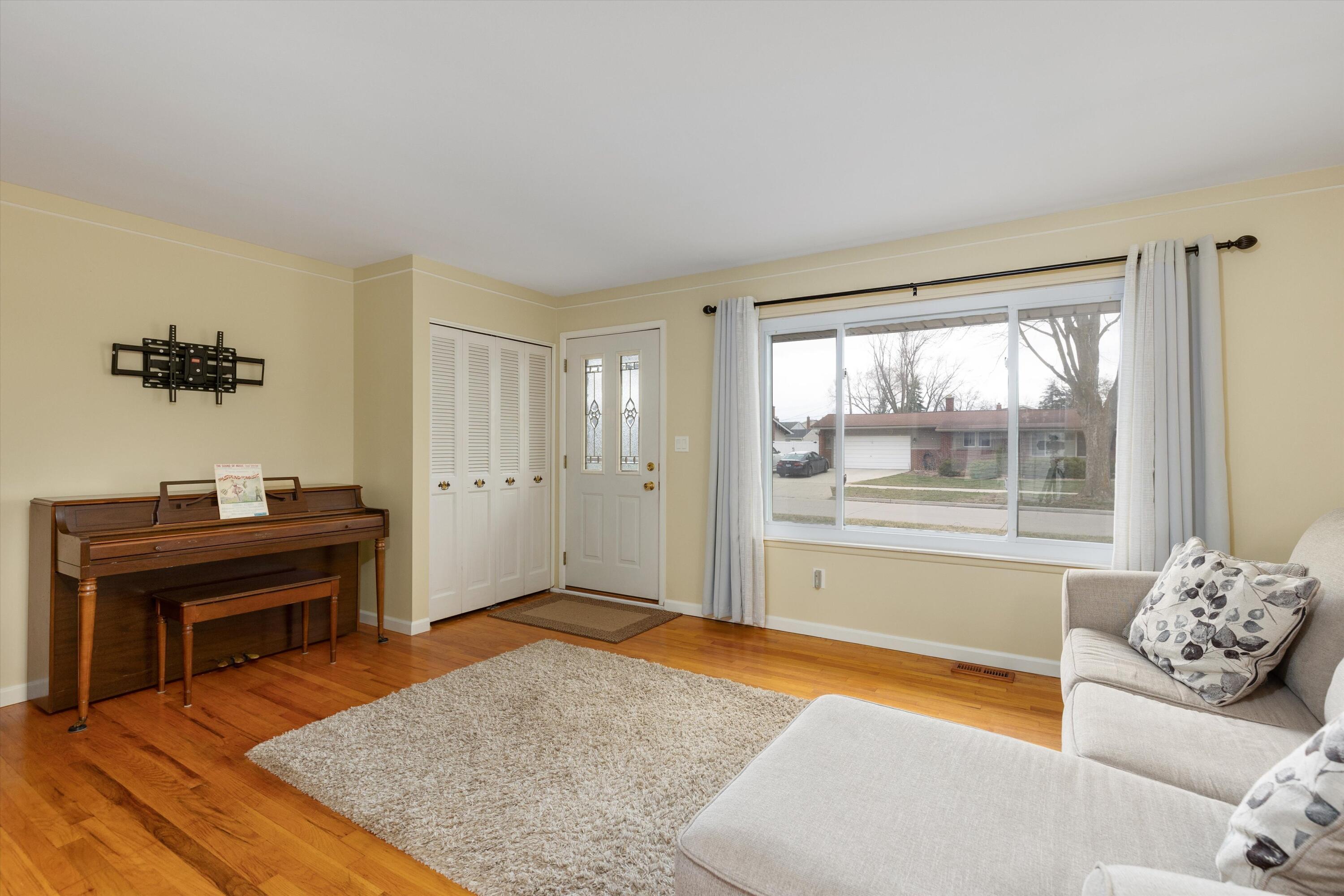 1805 Englewood Avenue