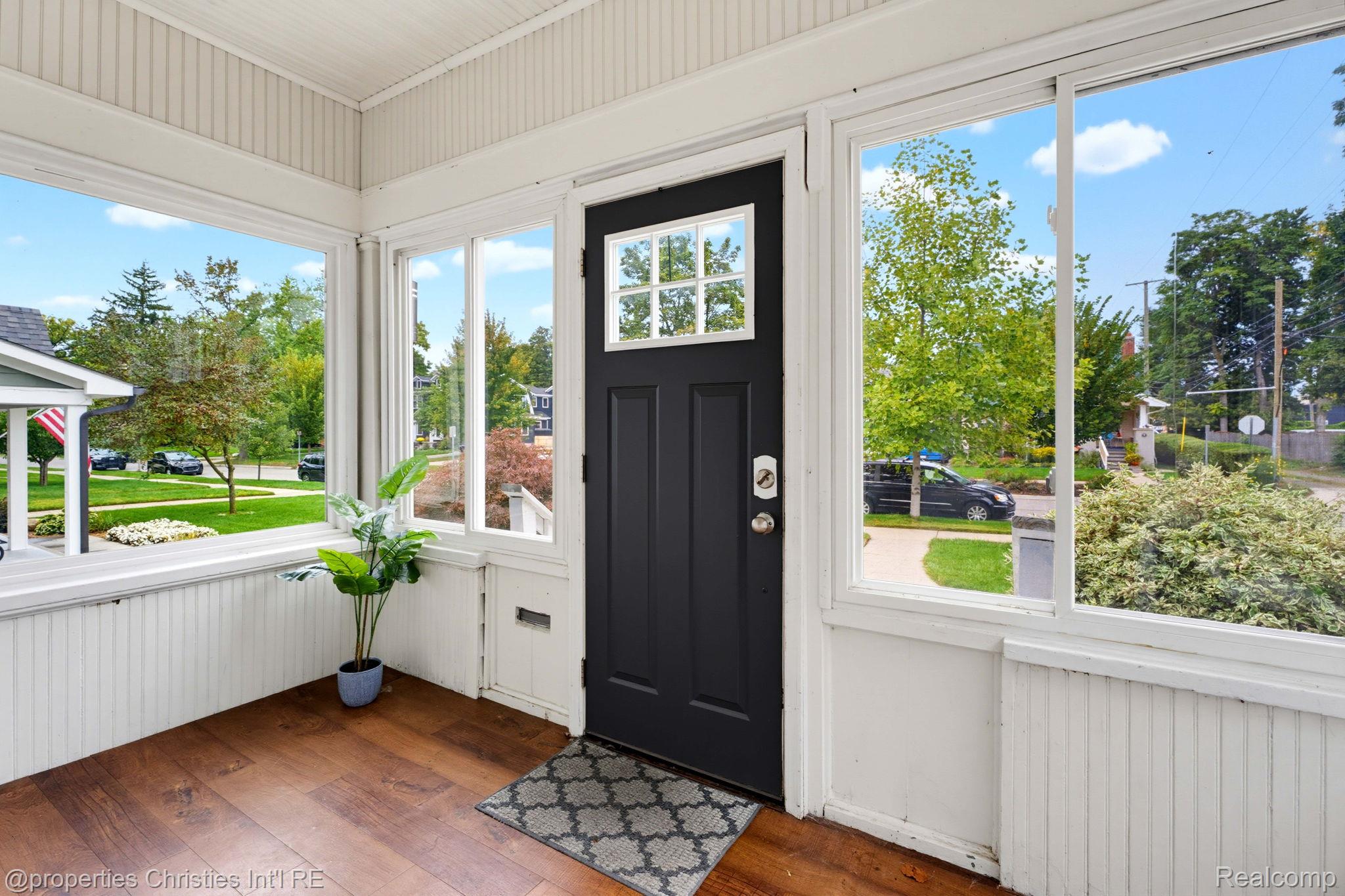 119 Crane Avenue