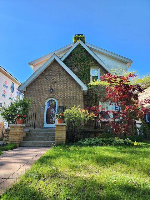 2414 YALE Avenue Royal Oak City Oakland MI 48067