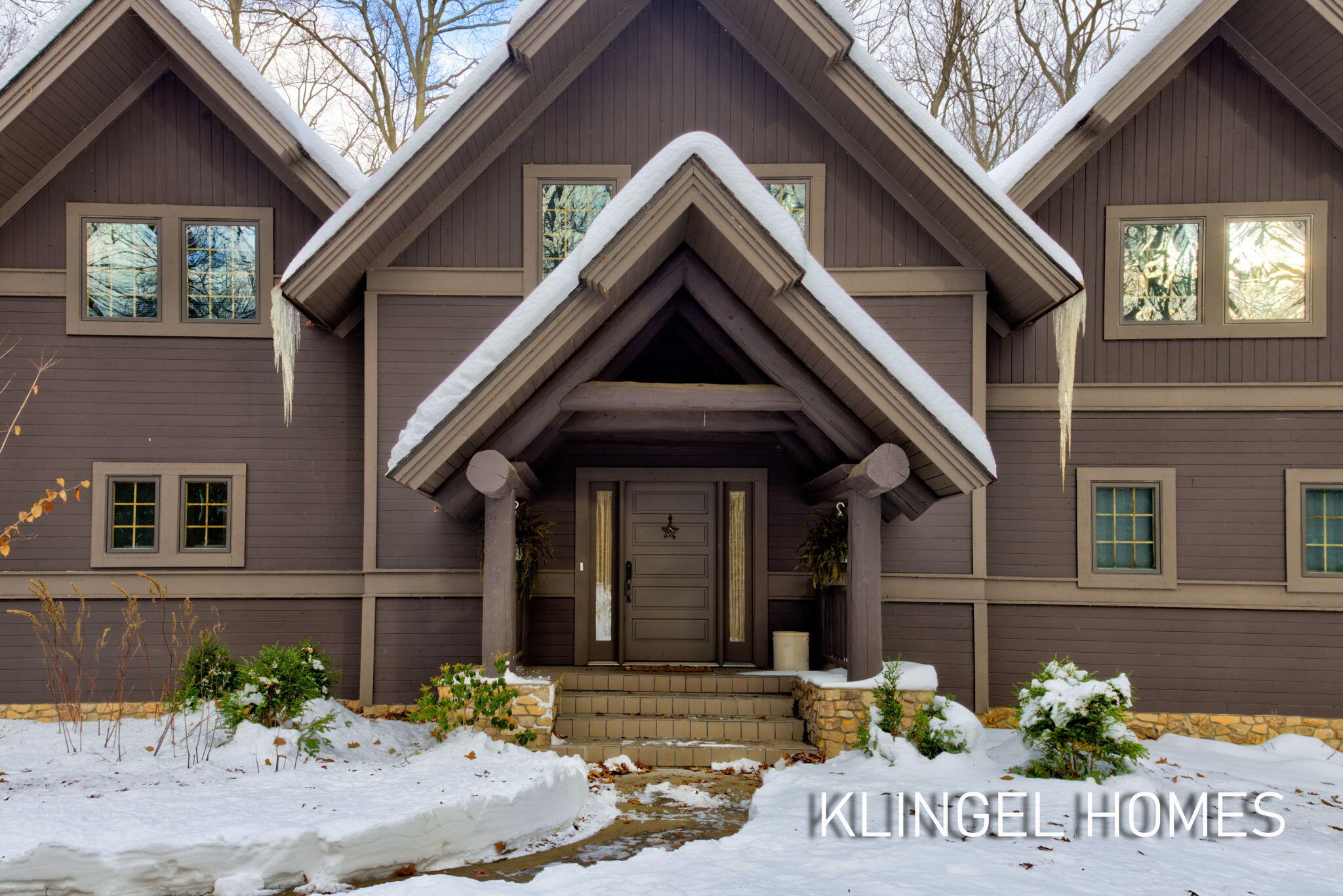 6290 Scenic Woods Circle N