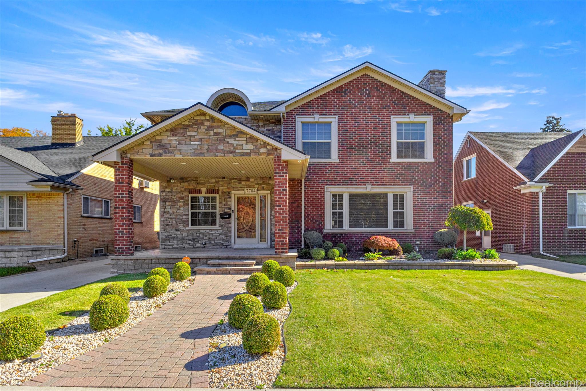 7704 Oakman Boulevard