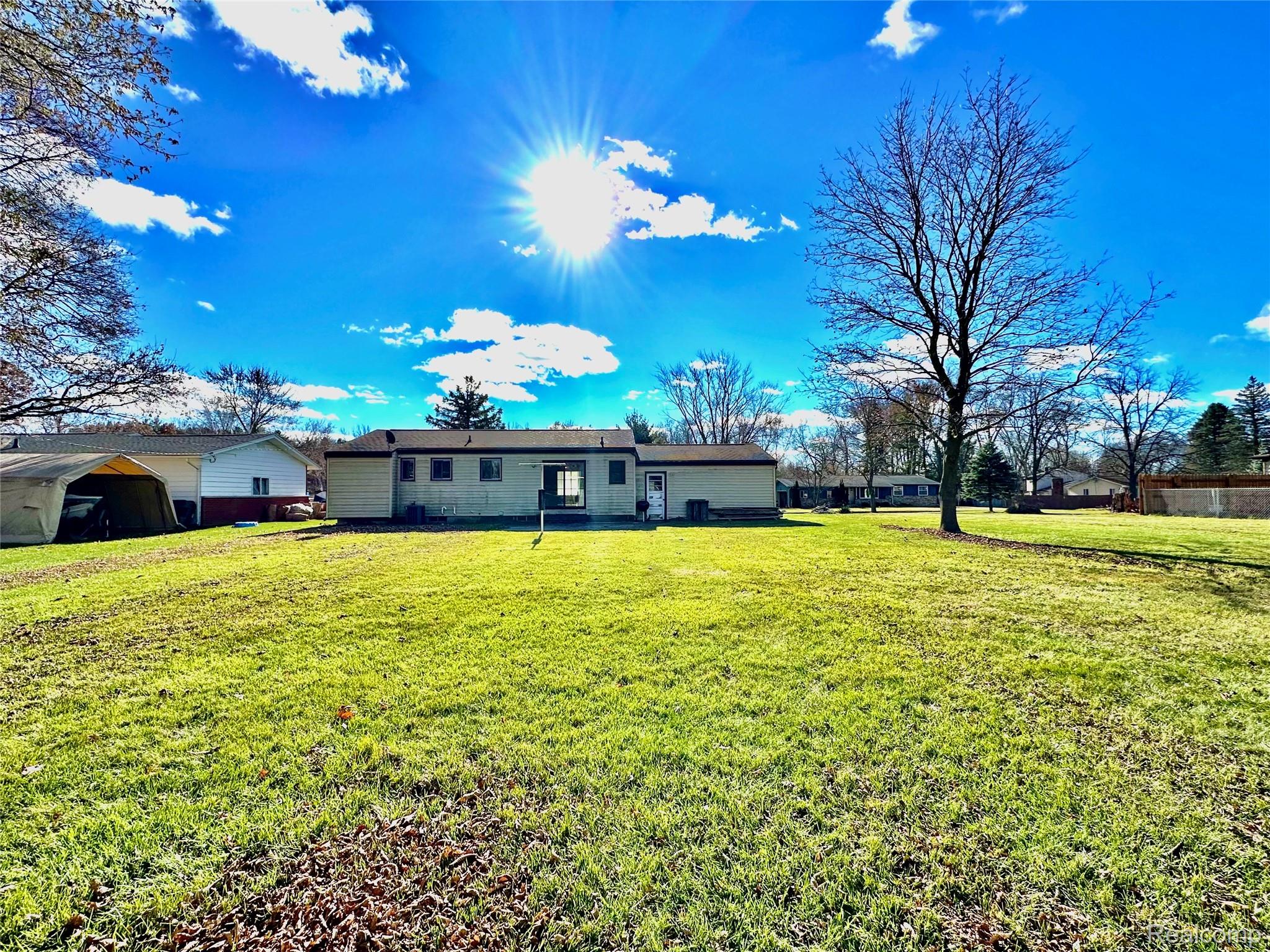 1141 Holly Spring Lane