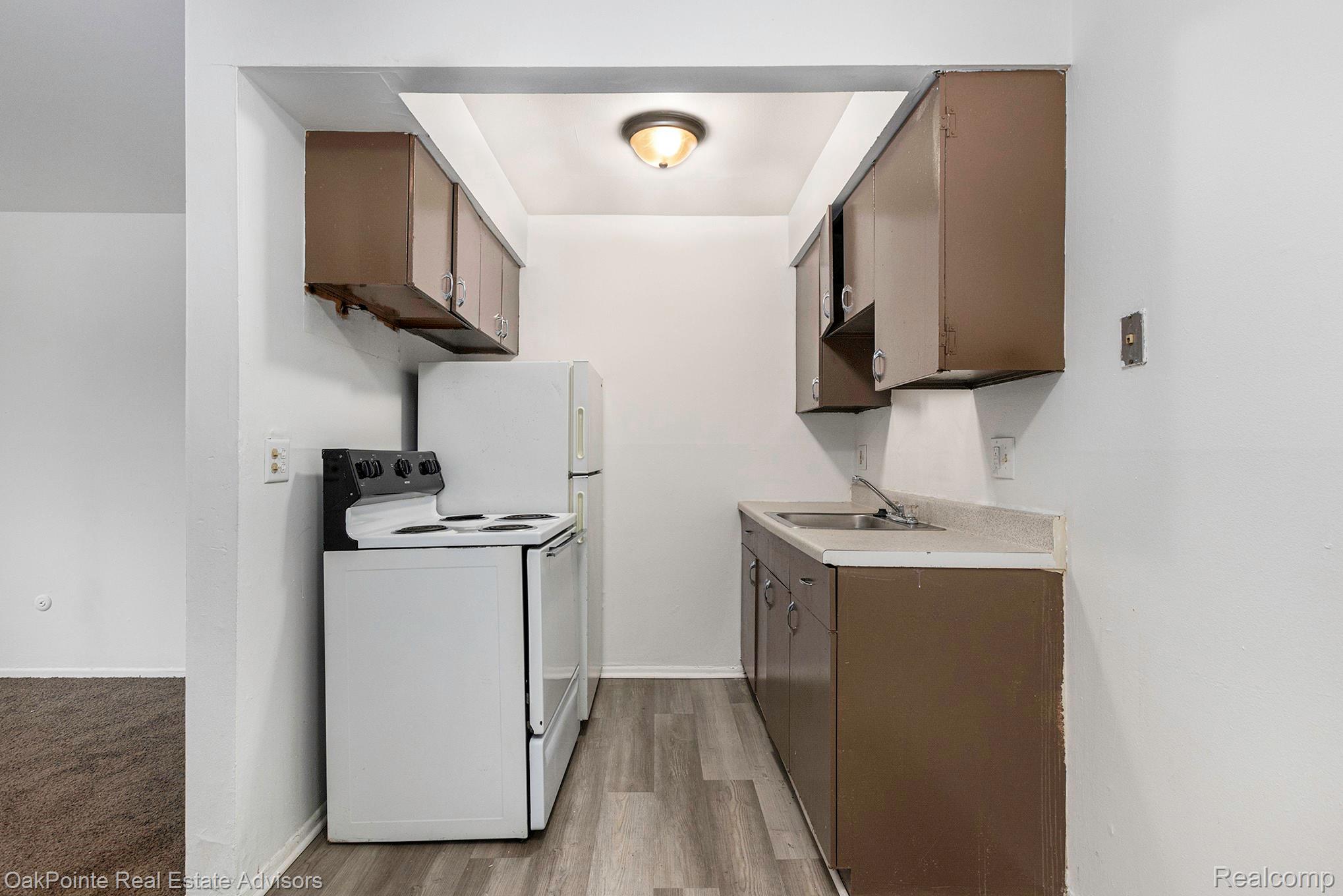 14881 Schaefer Highway