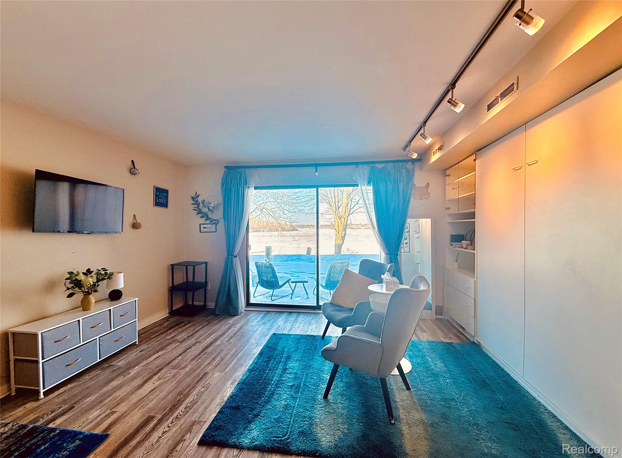 9633 Harbour Cove Court