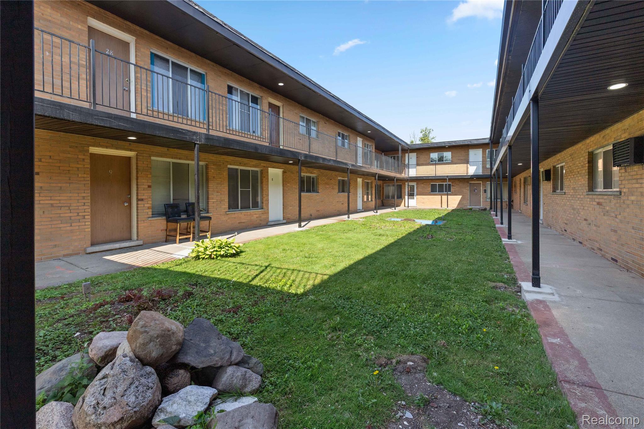 Detroit City, Michigan 48224, United States, 1 Bedroom Bedrooms, ,1 BathroomBathrooms,Residential,Active,186098