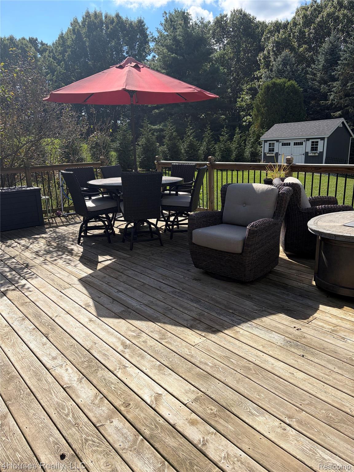 10136 Cedar Knoll Court