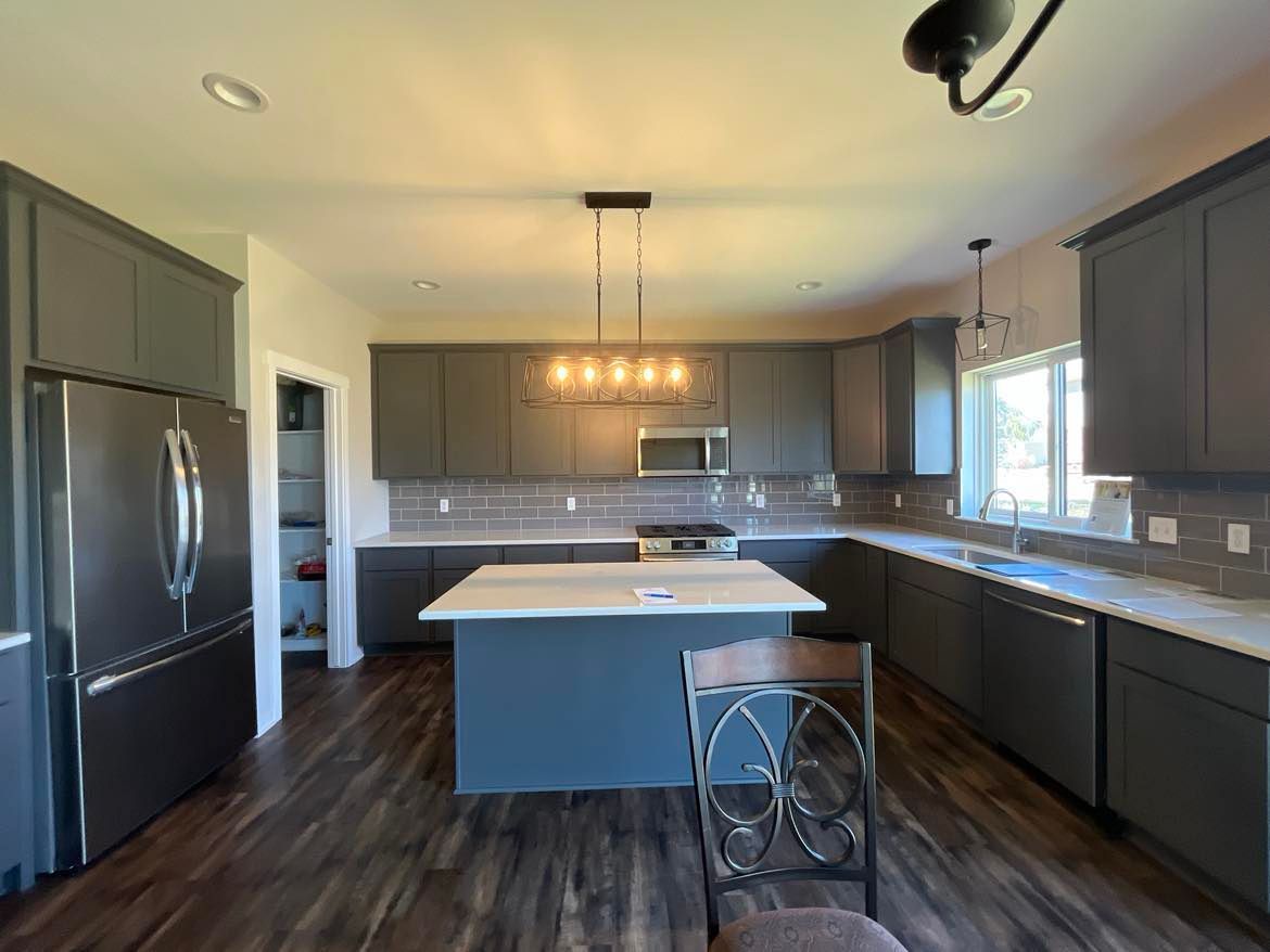 1276 BLUE RIDGE Parkway