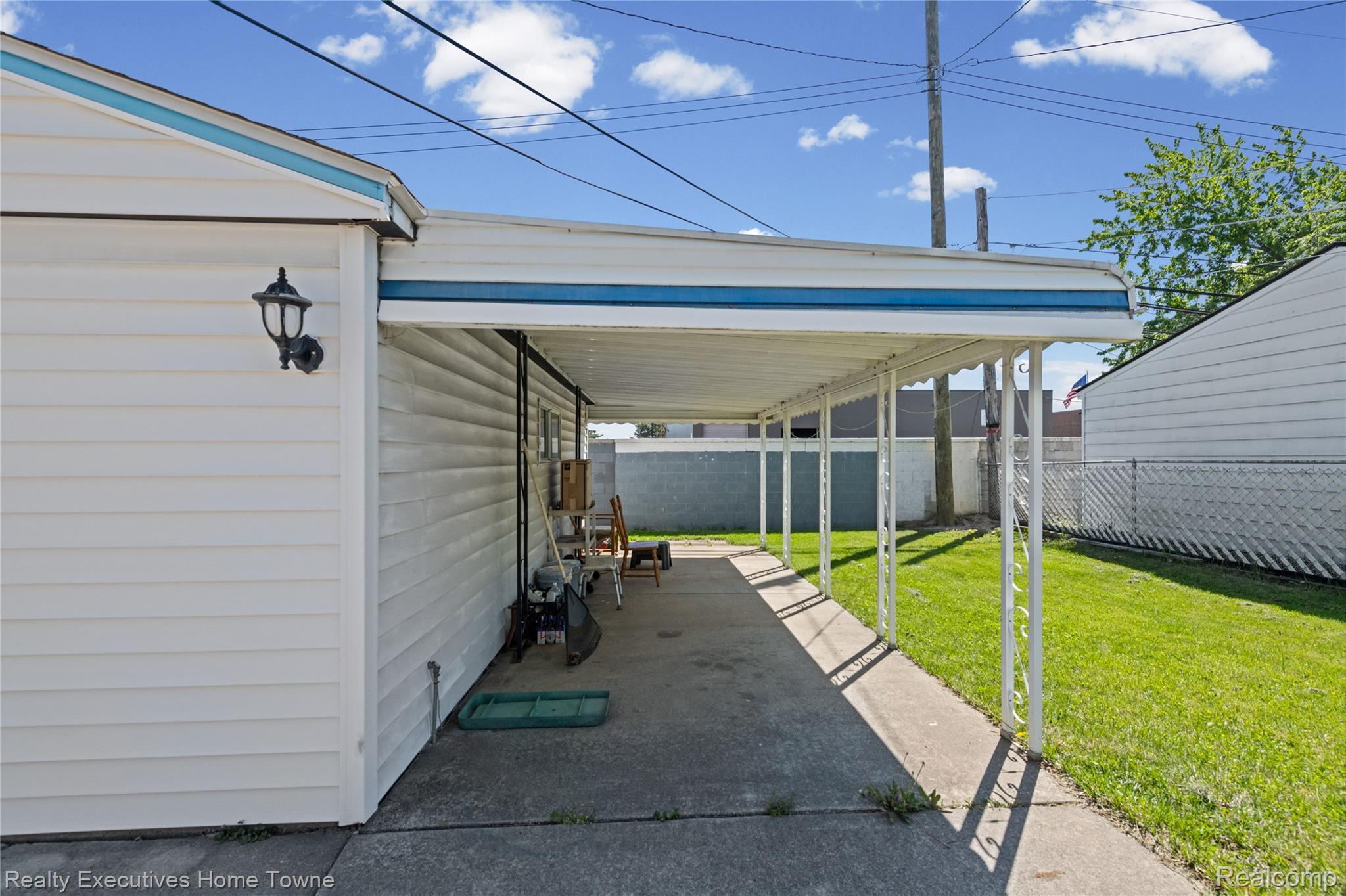 25520 Miracle Drive