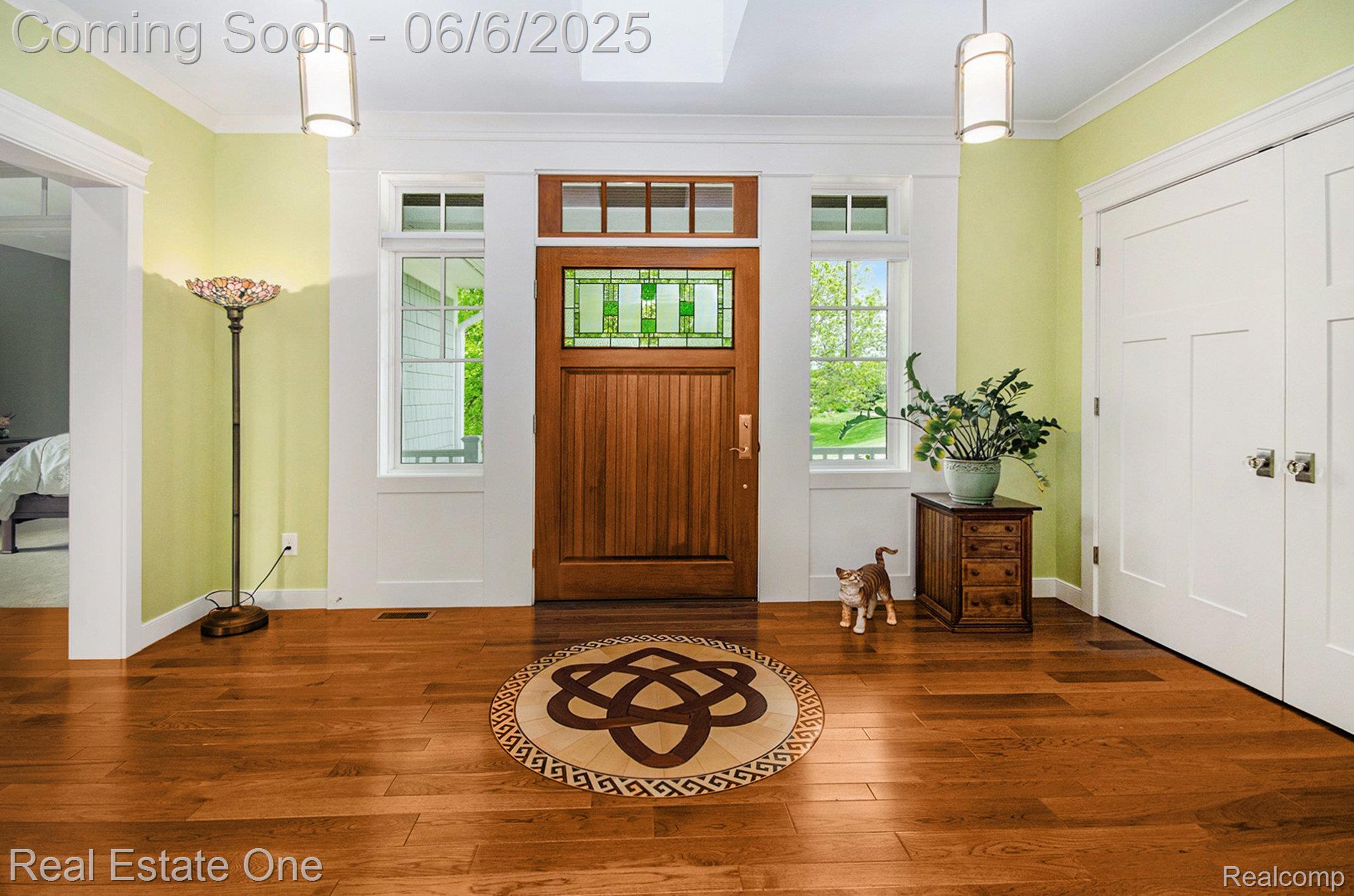 575 Tracy Lane