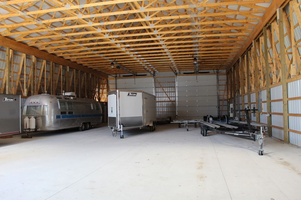 Unit 19 Albatross Avenue