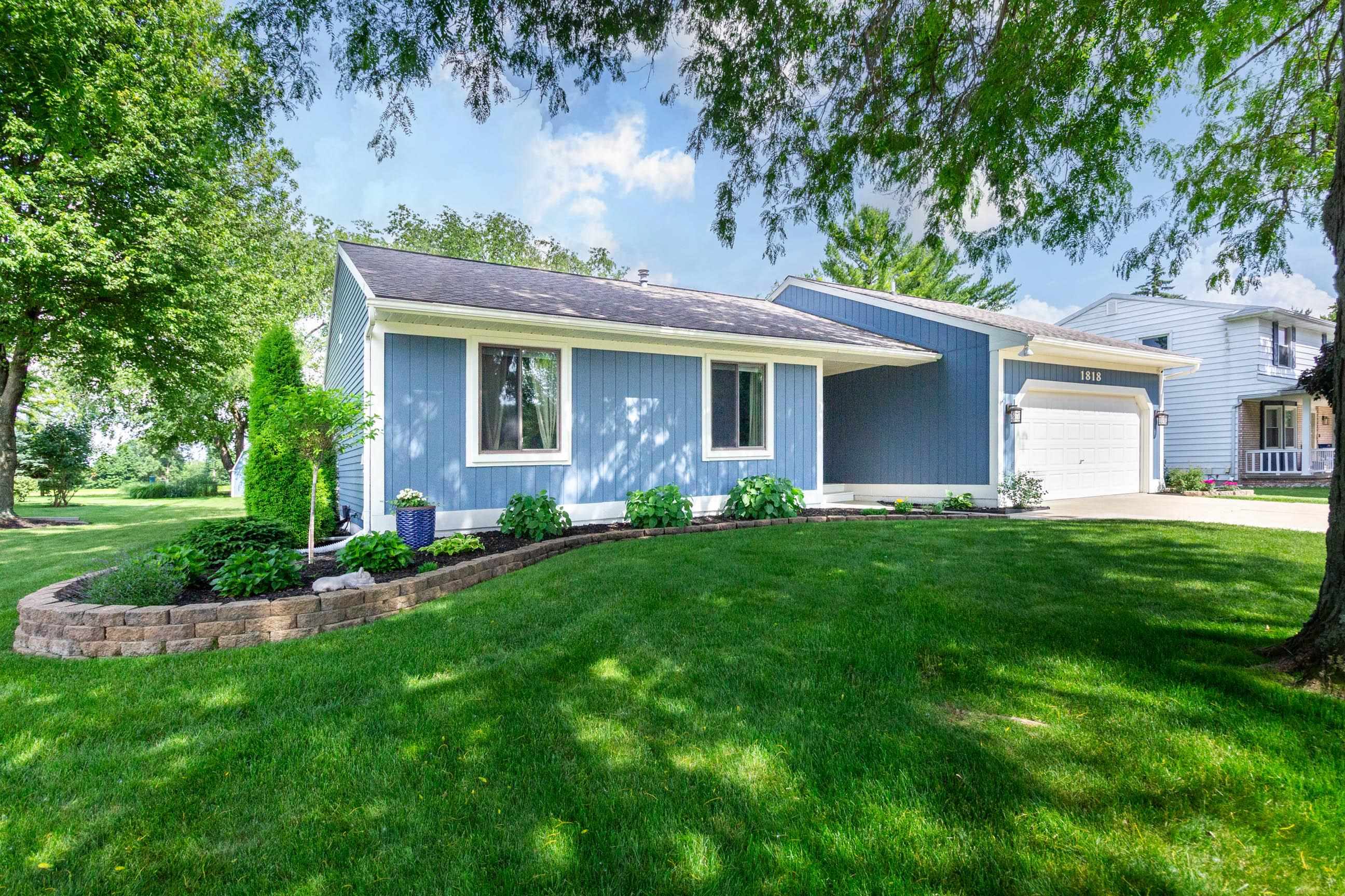1818 Amberina Drive