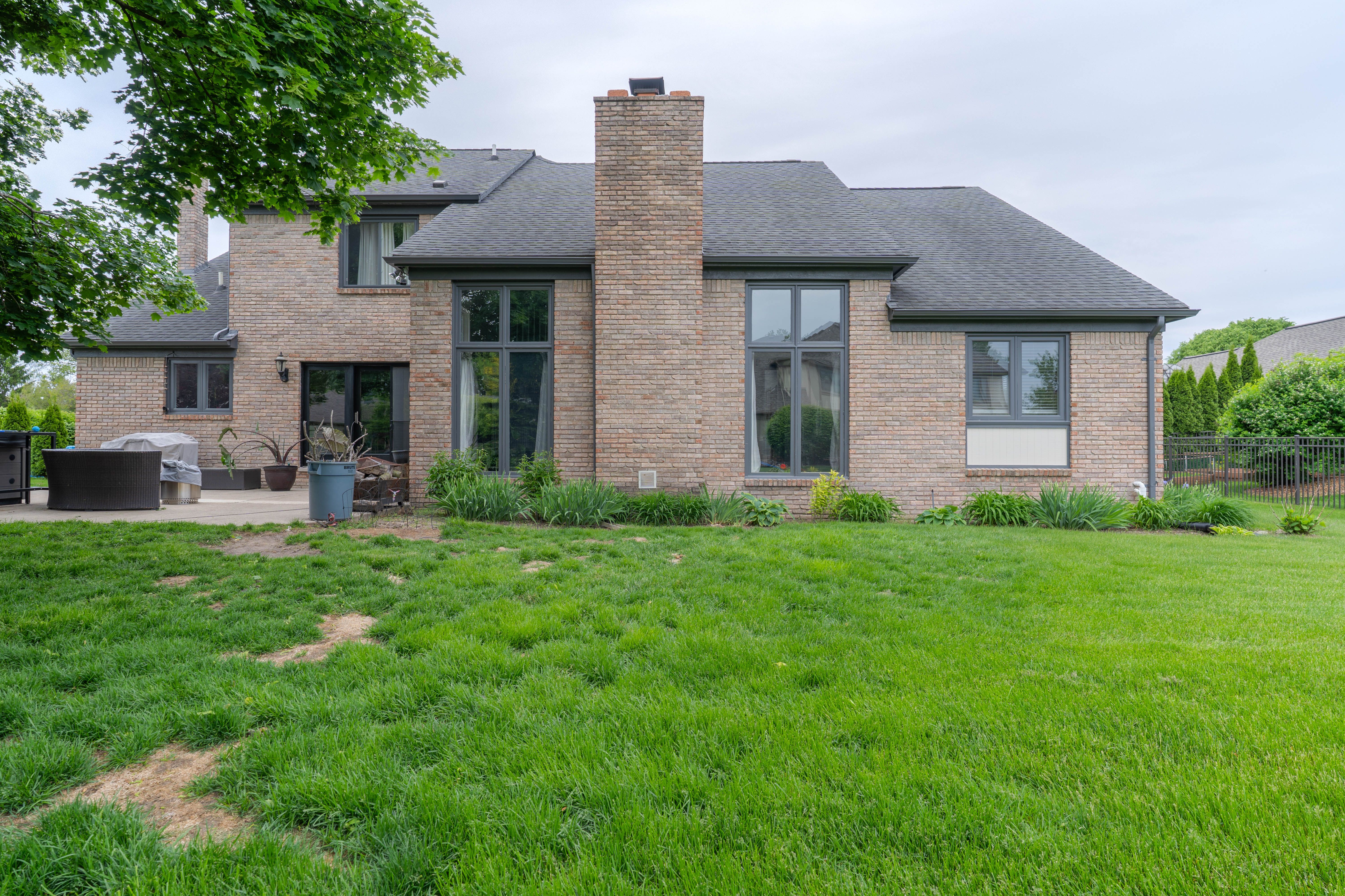 14607 STRATFORD