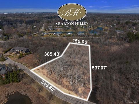 145 BRIDGEVIEW Drive Bloomfield Hills City MI 48304