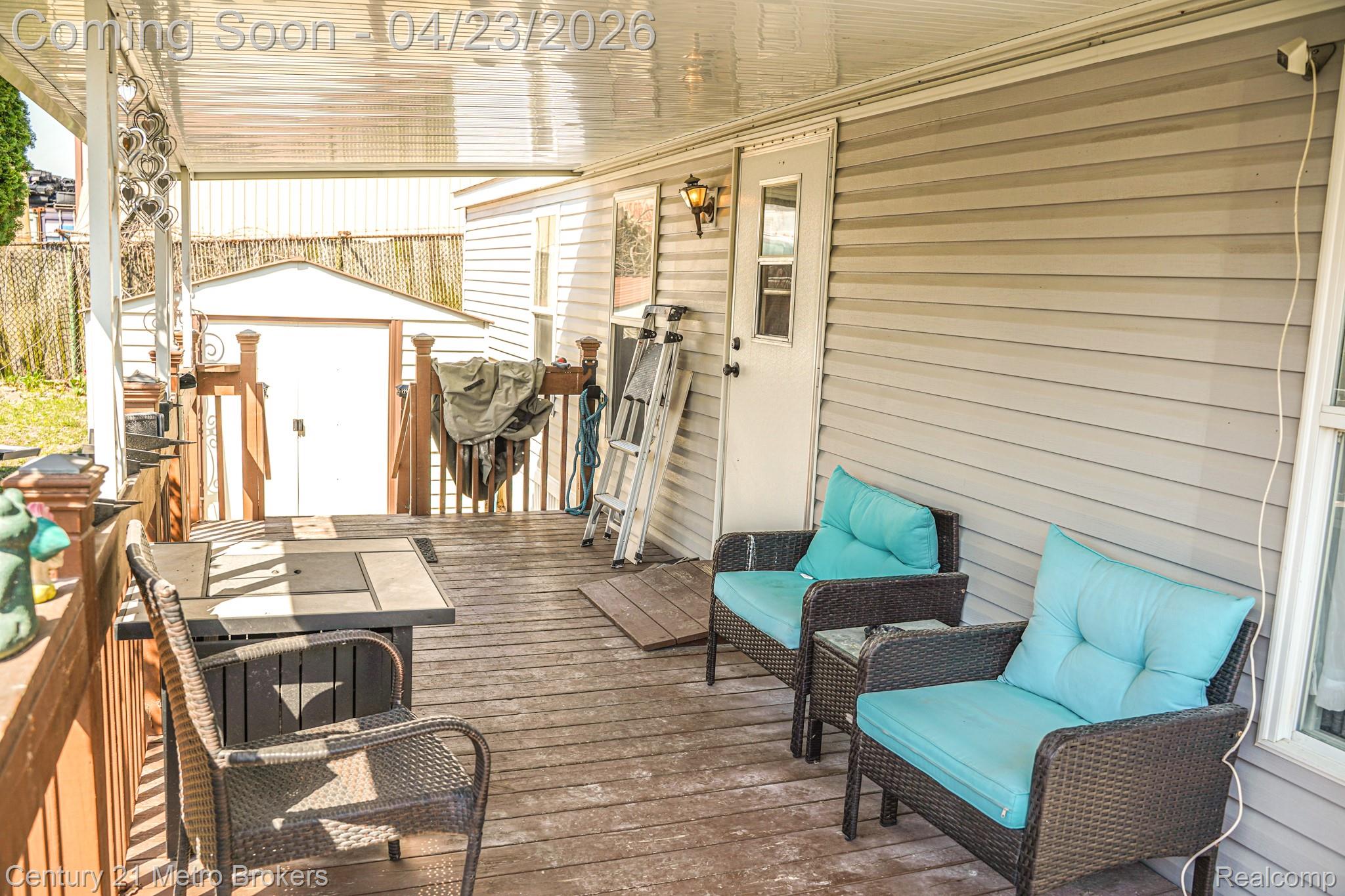 831 N Pontiac Trail 37