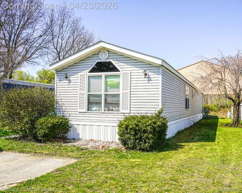 831 N Pontiac Trail 37 Walled Lake City MI 48390