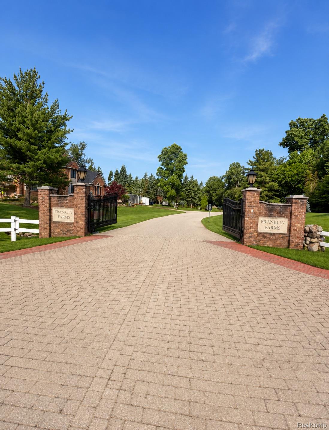 24750 Franklin Farms Drive