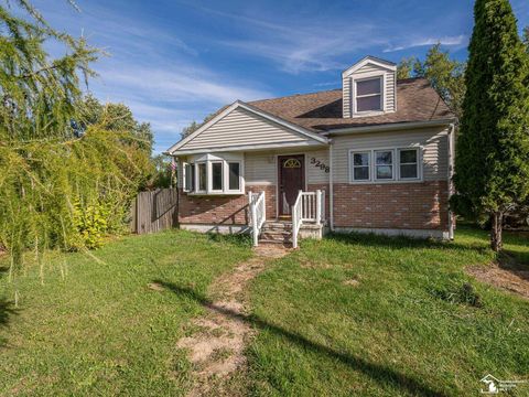 3298 W Albain Road Monroe Charter Township MI 48161