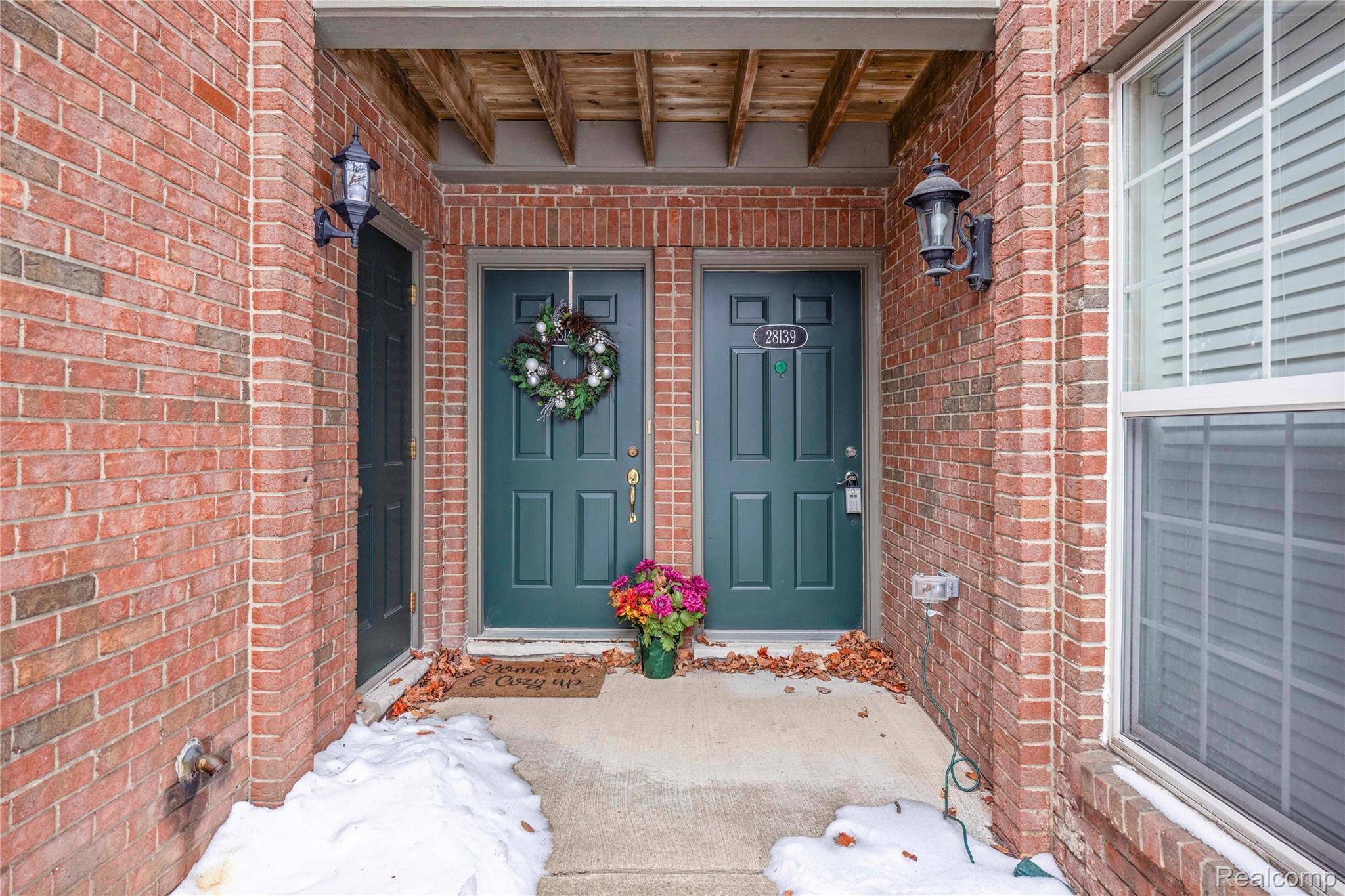 28139 Carlton Way Drive