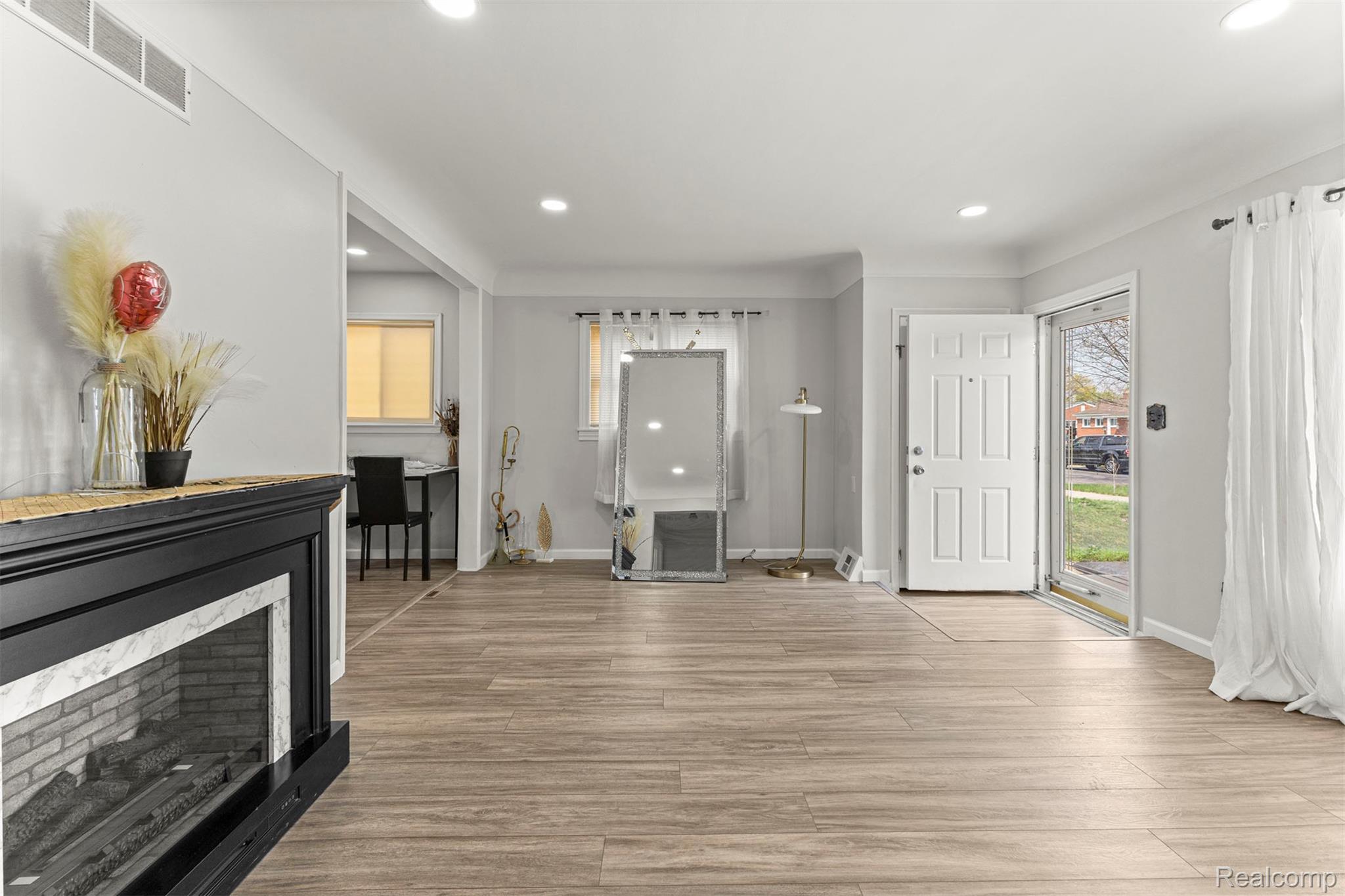 5755 Plainfield Street