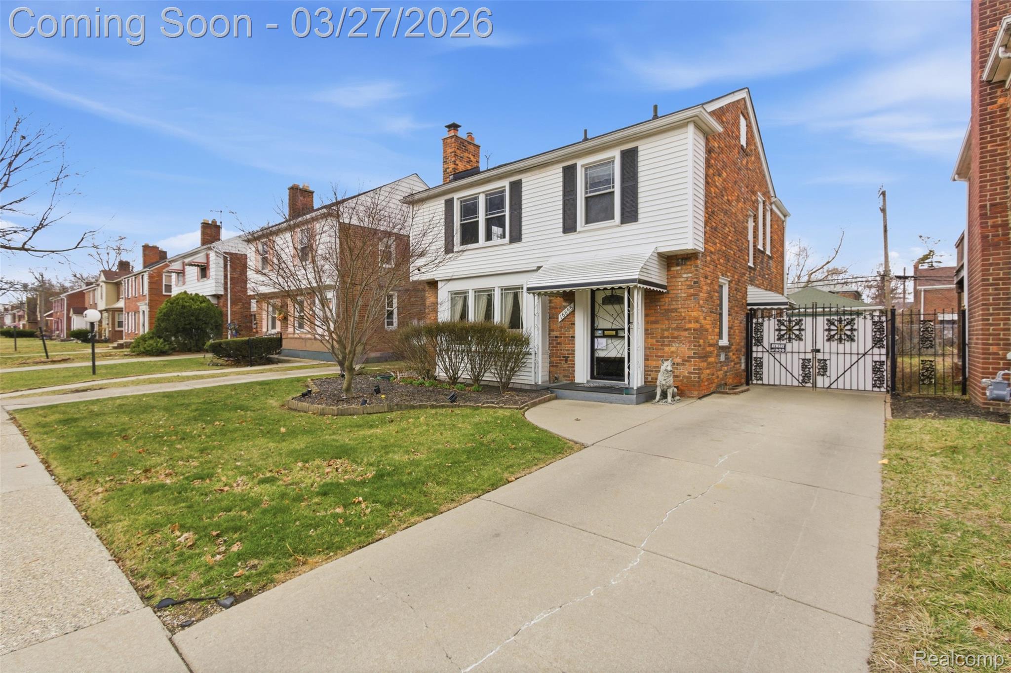 16855 Strathmoor Street