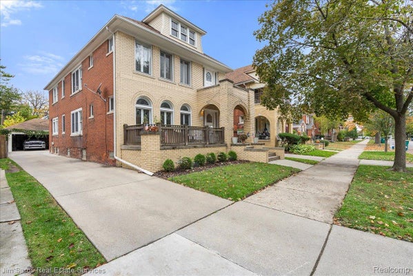 1407 SOMERSET AVE, GROSSE POINTE PARK, MI 48230 - Image d255f952fa2f2f94e9973d0447cc9c9e/3522171475