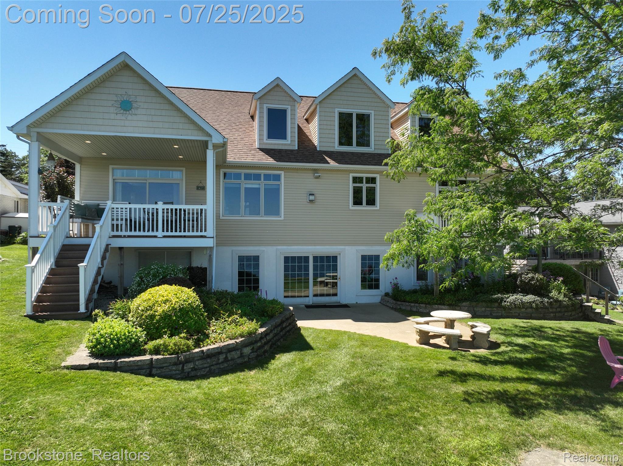 9317 Ridge Road