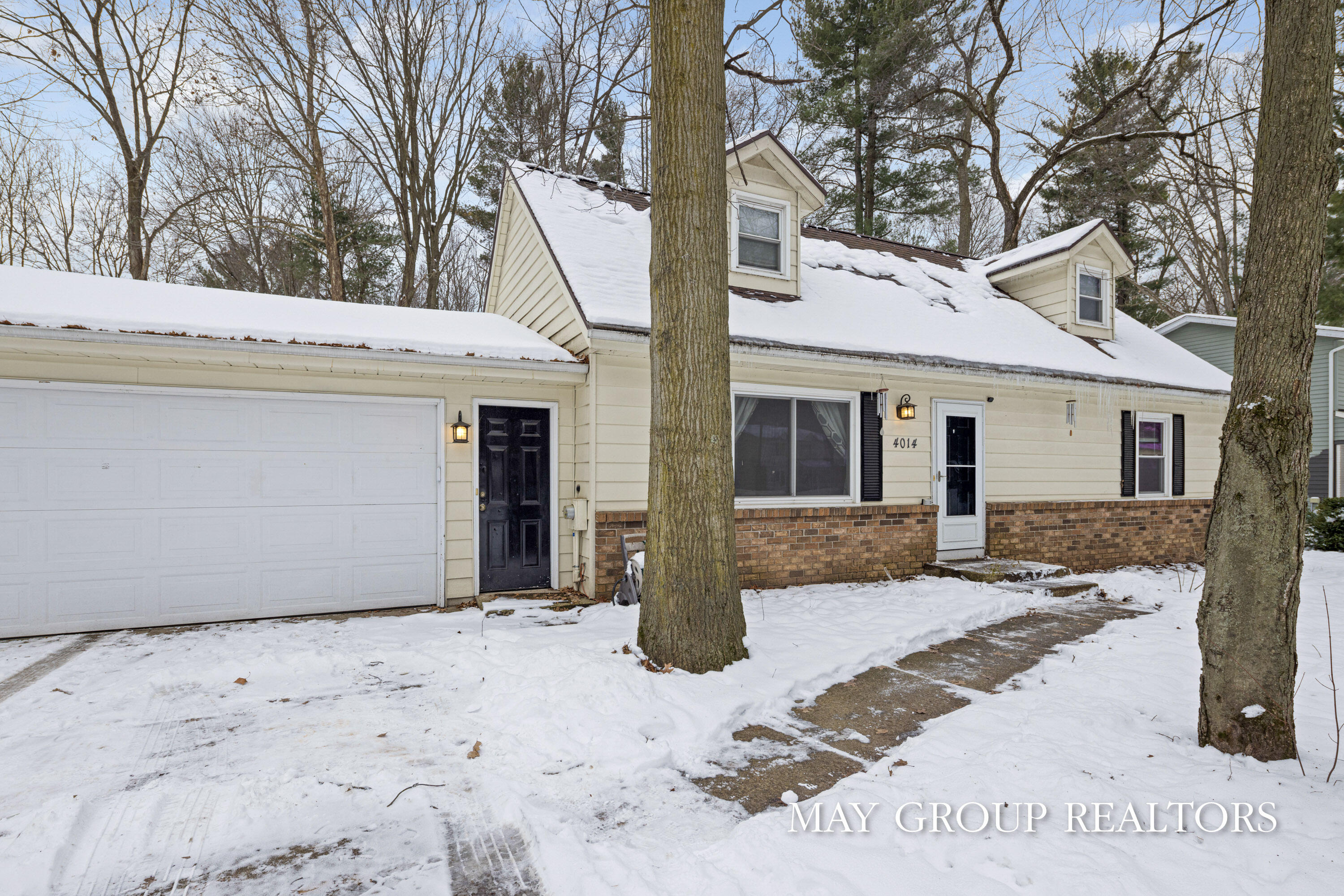 4014 Cambridge Drive