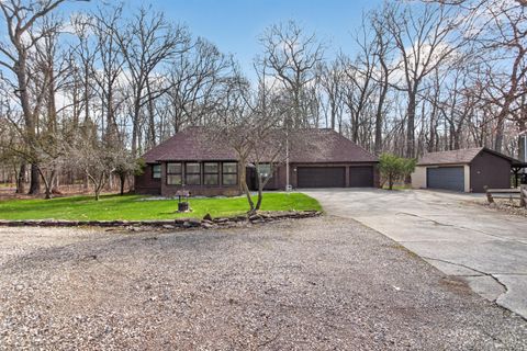 6284 Stofer Road Dexter Township MI 48118