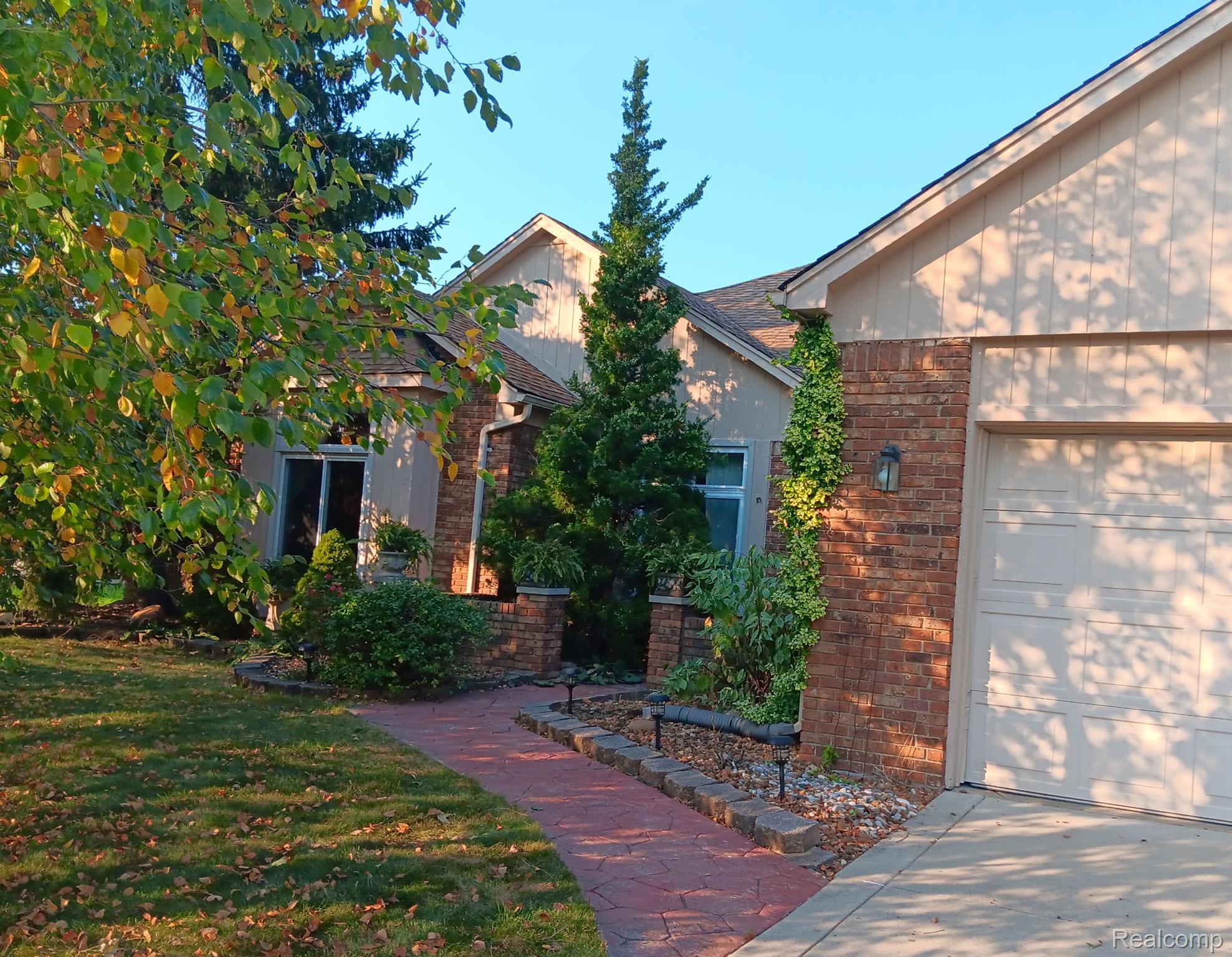 40820 Brightside Court