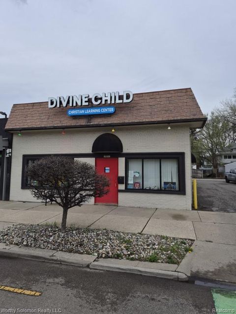 19260 Grand River Avenue Detroit City MI 48223