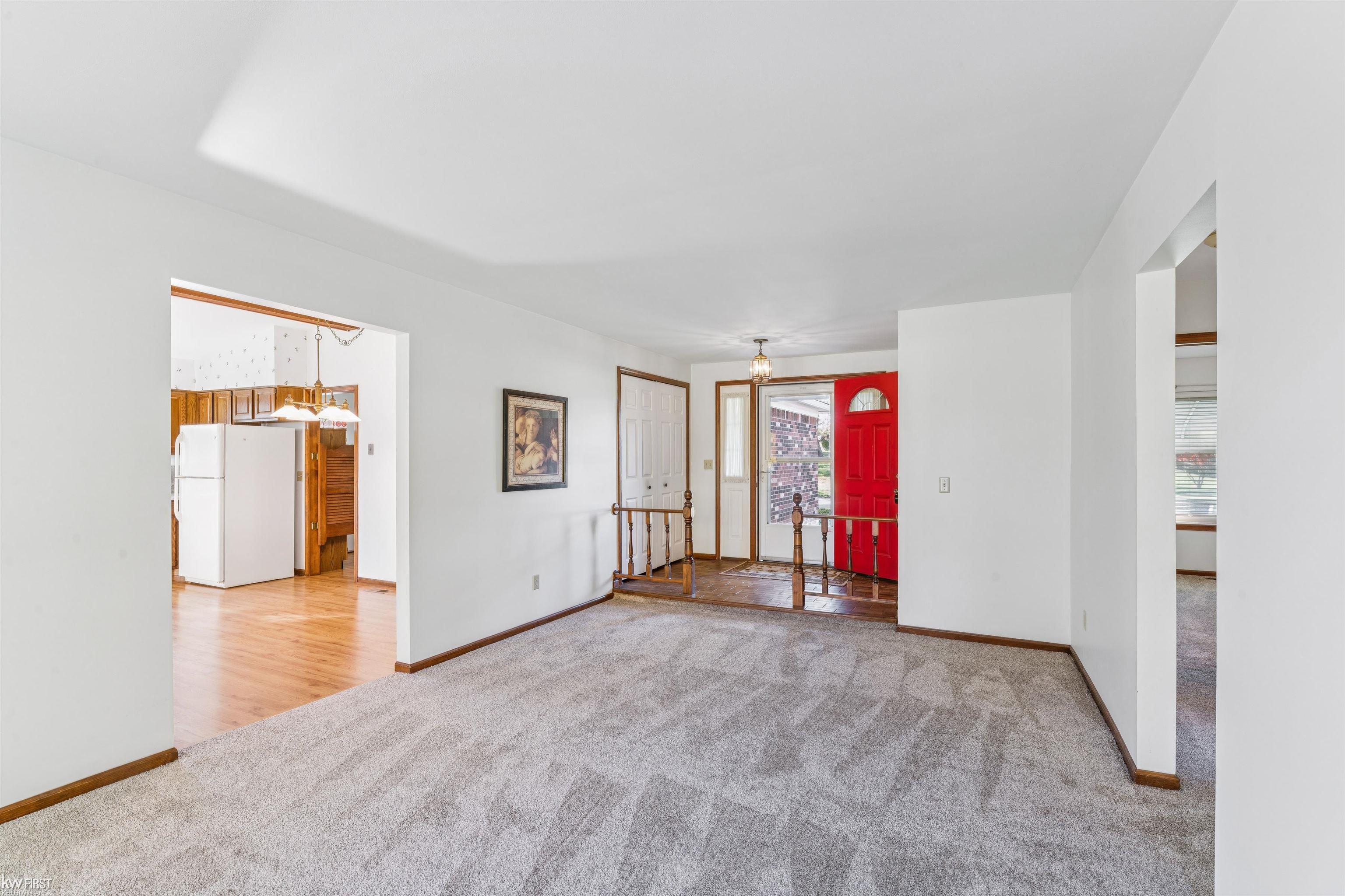 446 Sandehurst Drive