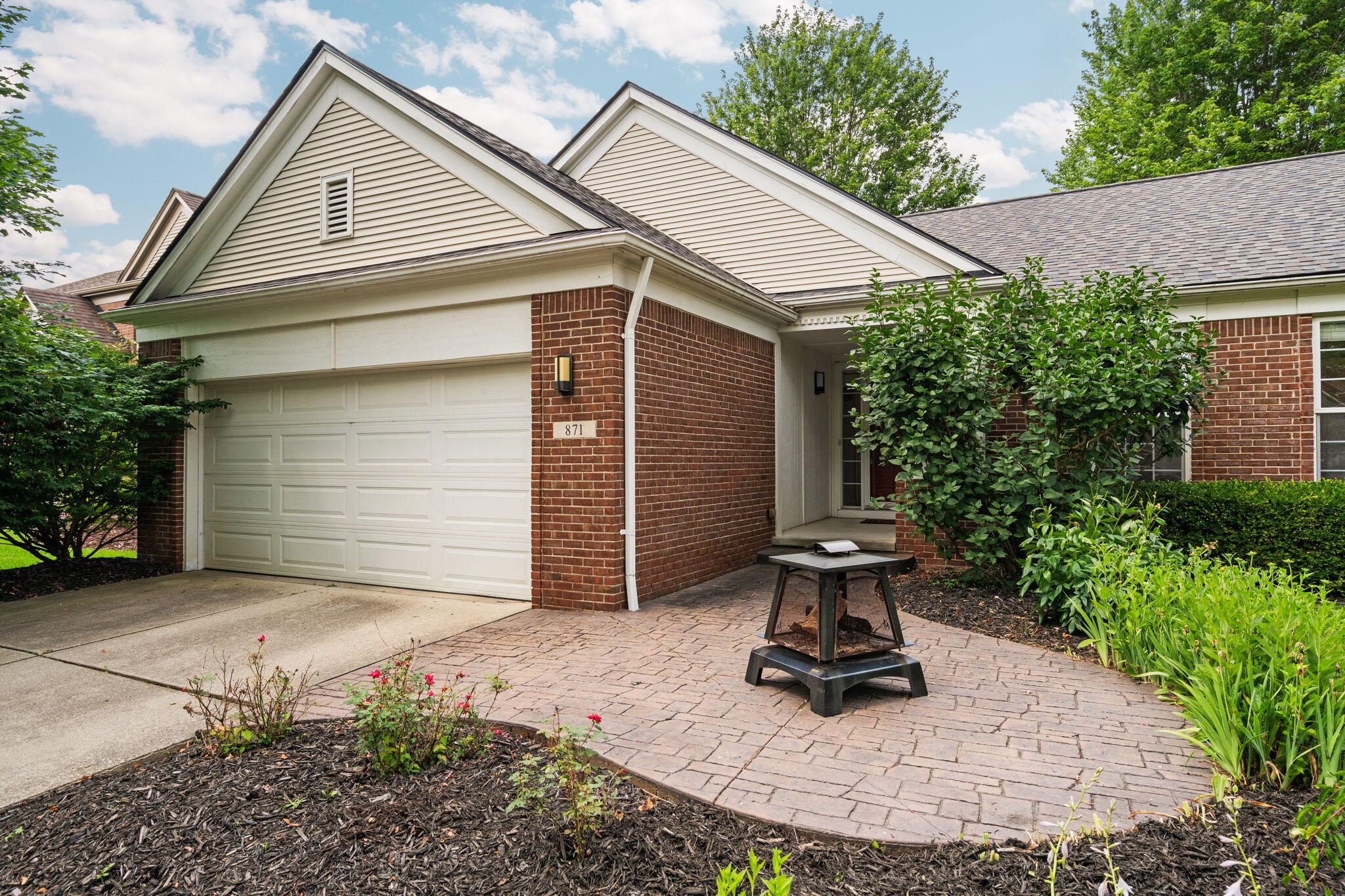 871 Hidden Creek Drive