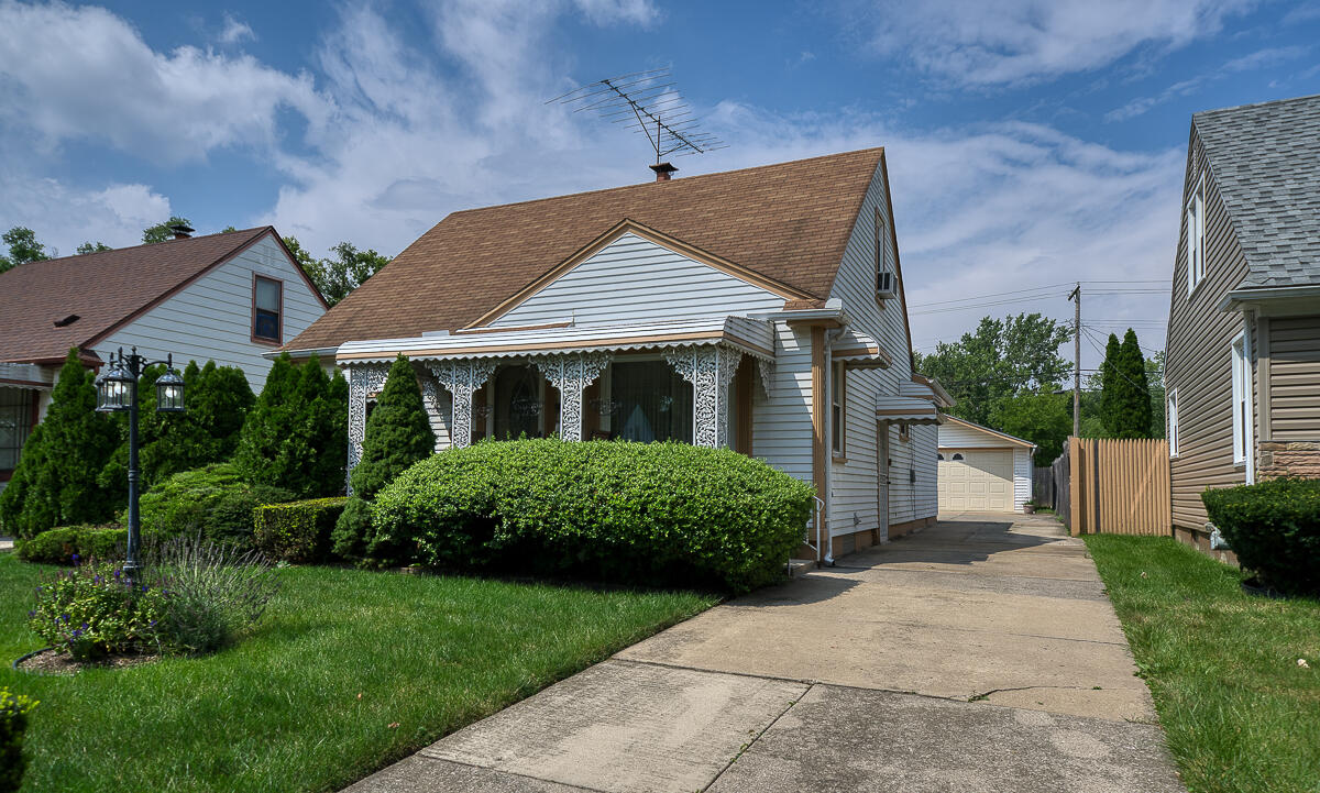 26160 Princeton Street