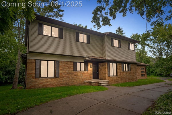 4866 WALNUT LAKE RD, BLOOMFIELD HILLS, MI 48301 - Image d2779ae1908e736755435b285a644e43/2422108544