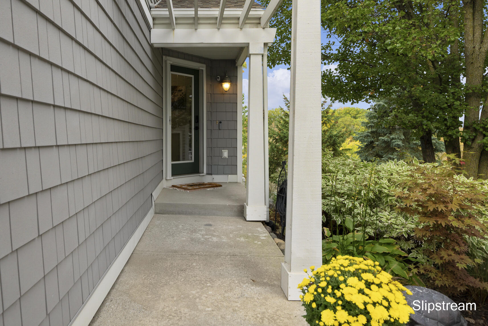 857 Pinnacle Run Drive SE