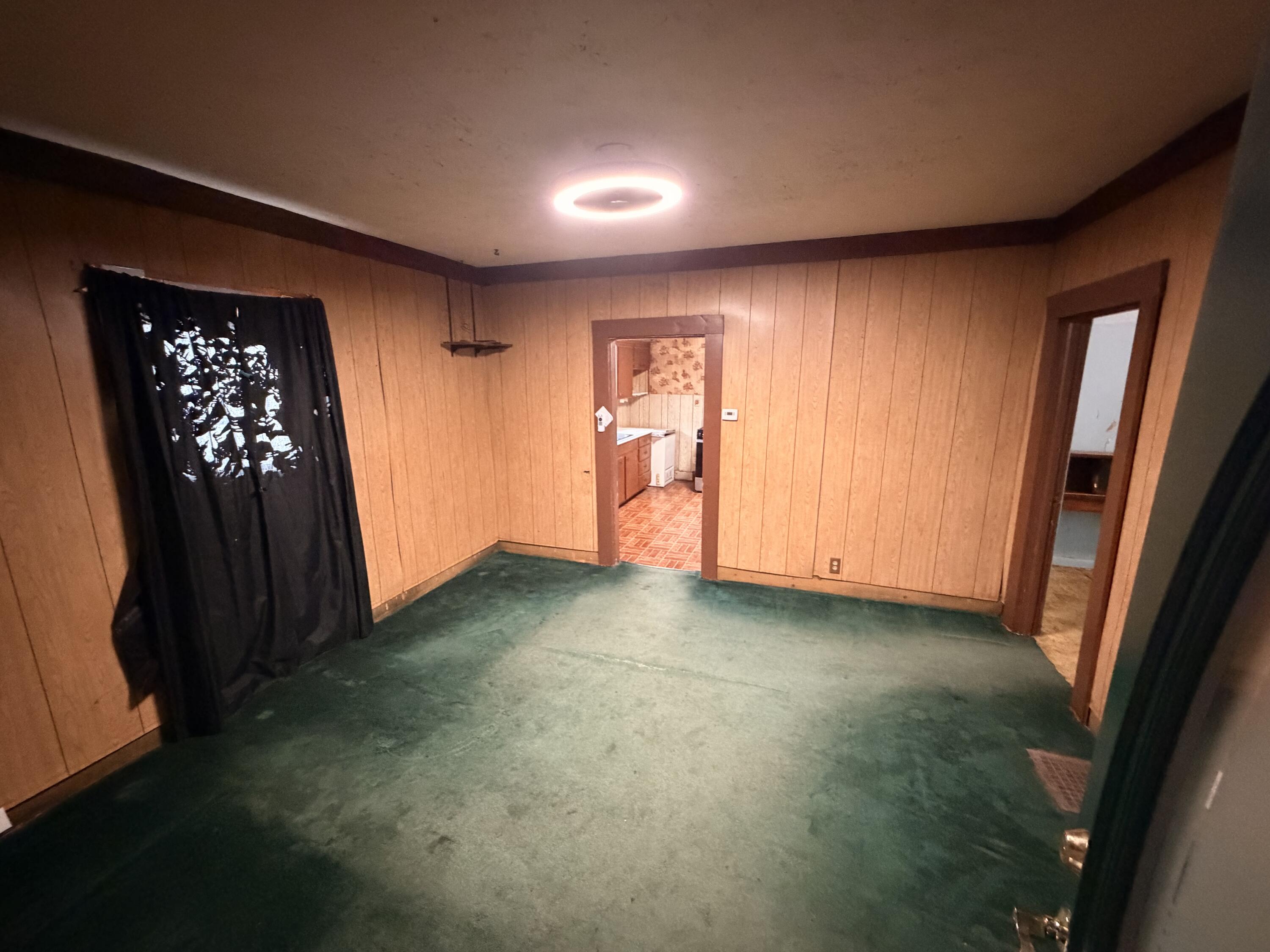 1138 Mckinley Court SE