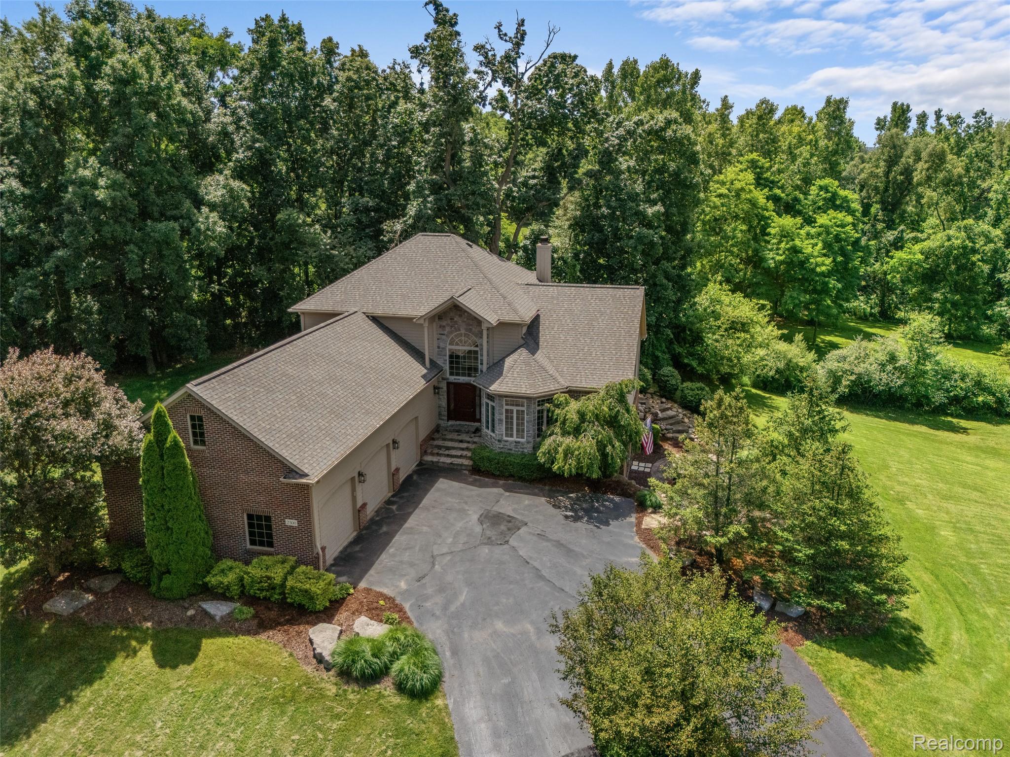 2300 High Meadows Drive