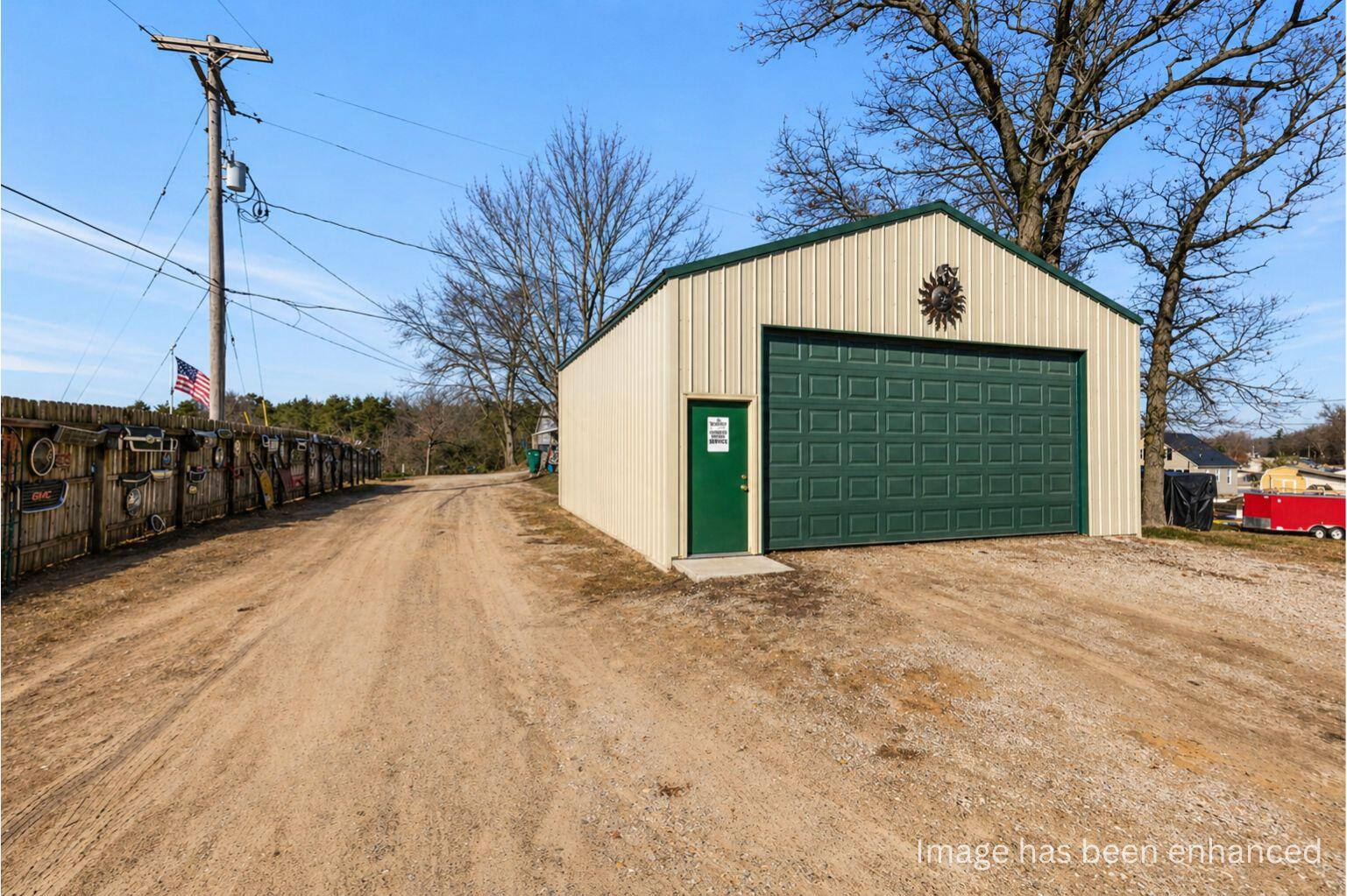 6348 Holton Road