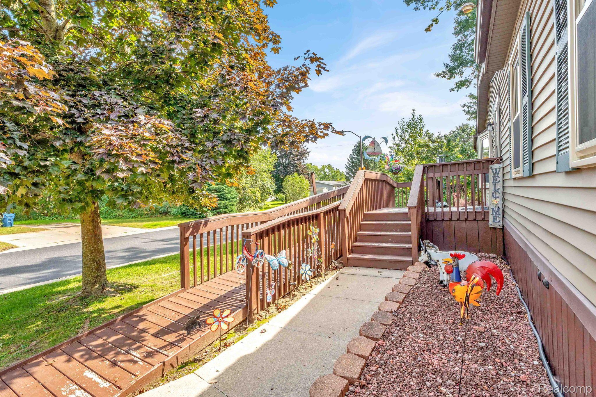 Brandon Township, Michigan 48348, United States, 3 Bedrooms Bedrooms, ,2 BathroomsBathrooms,Residential,Pending,69222