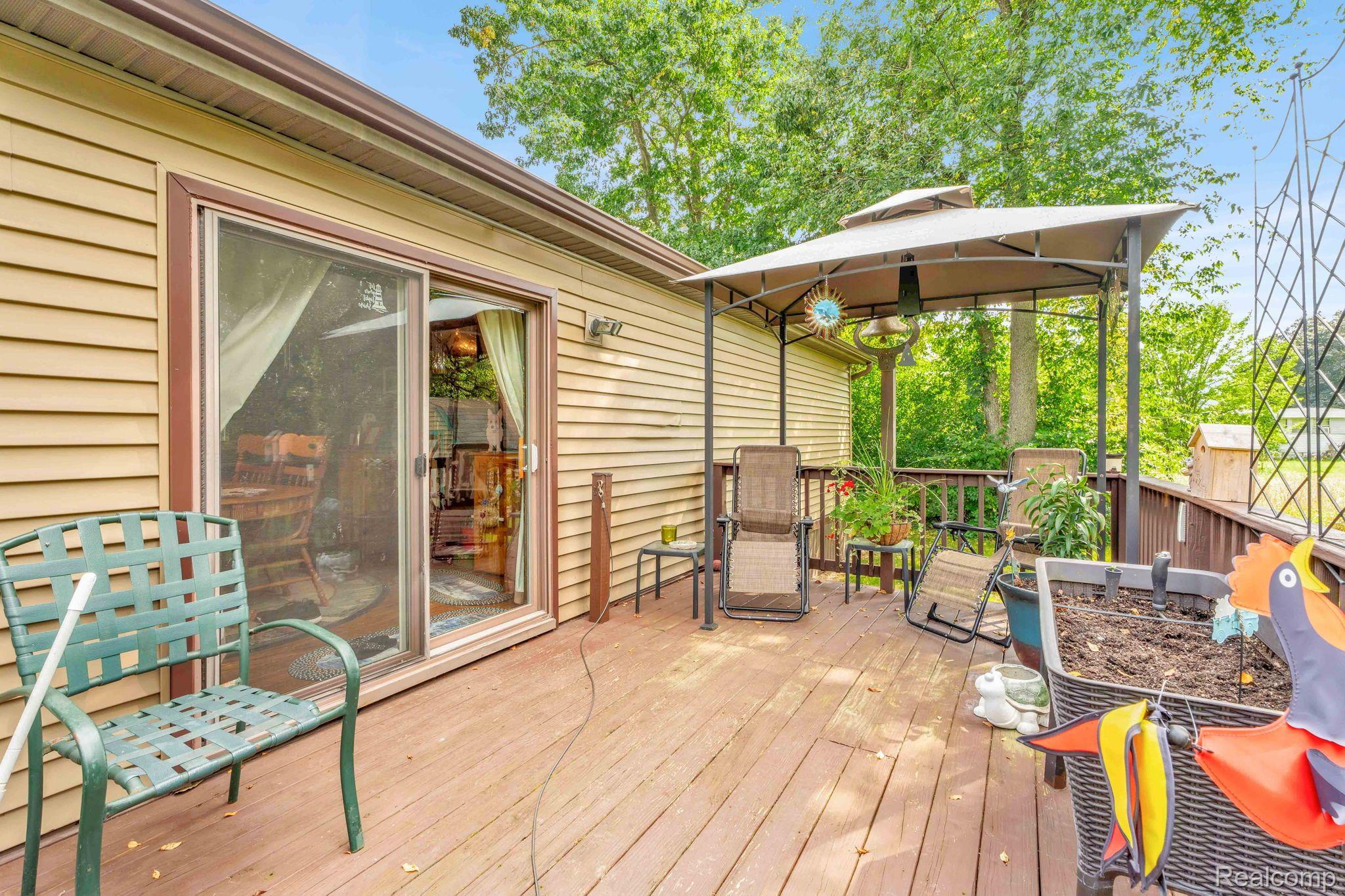 Brandon Township, Michigan 48348, United States, 3 Bedrooms Bedrooms, ,2 BathroomsBathrooms,Residential,Pending,69222