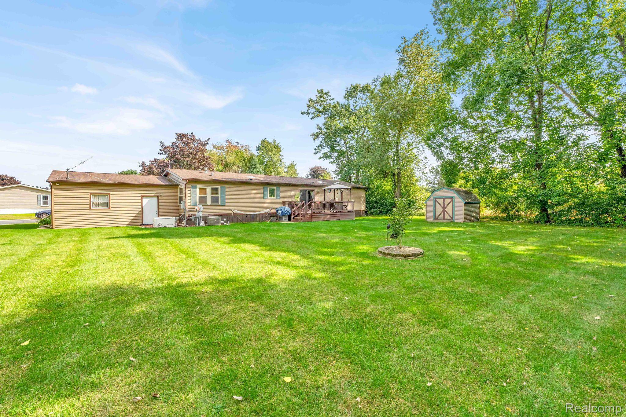 Brandon Township, Michigan 48348, United States, 3 Bedrooms Bedrooms, ,2 BathroomsBathrooms,Residential,Pending,69222