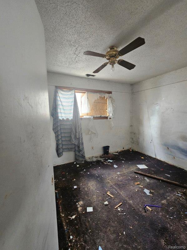 13876 Hendricks Avenue