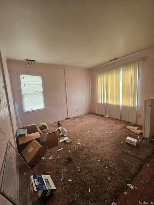 13876 Hendricks Avenue